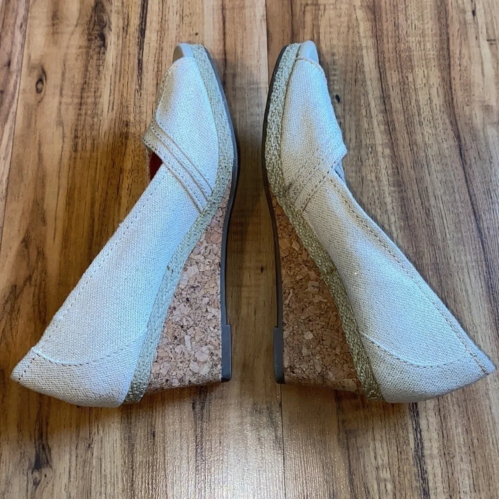 Sonoma cork wedges tan and shimmer gold open peep toe